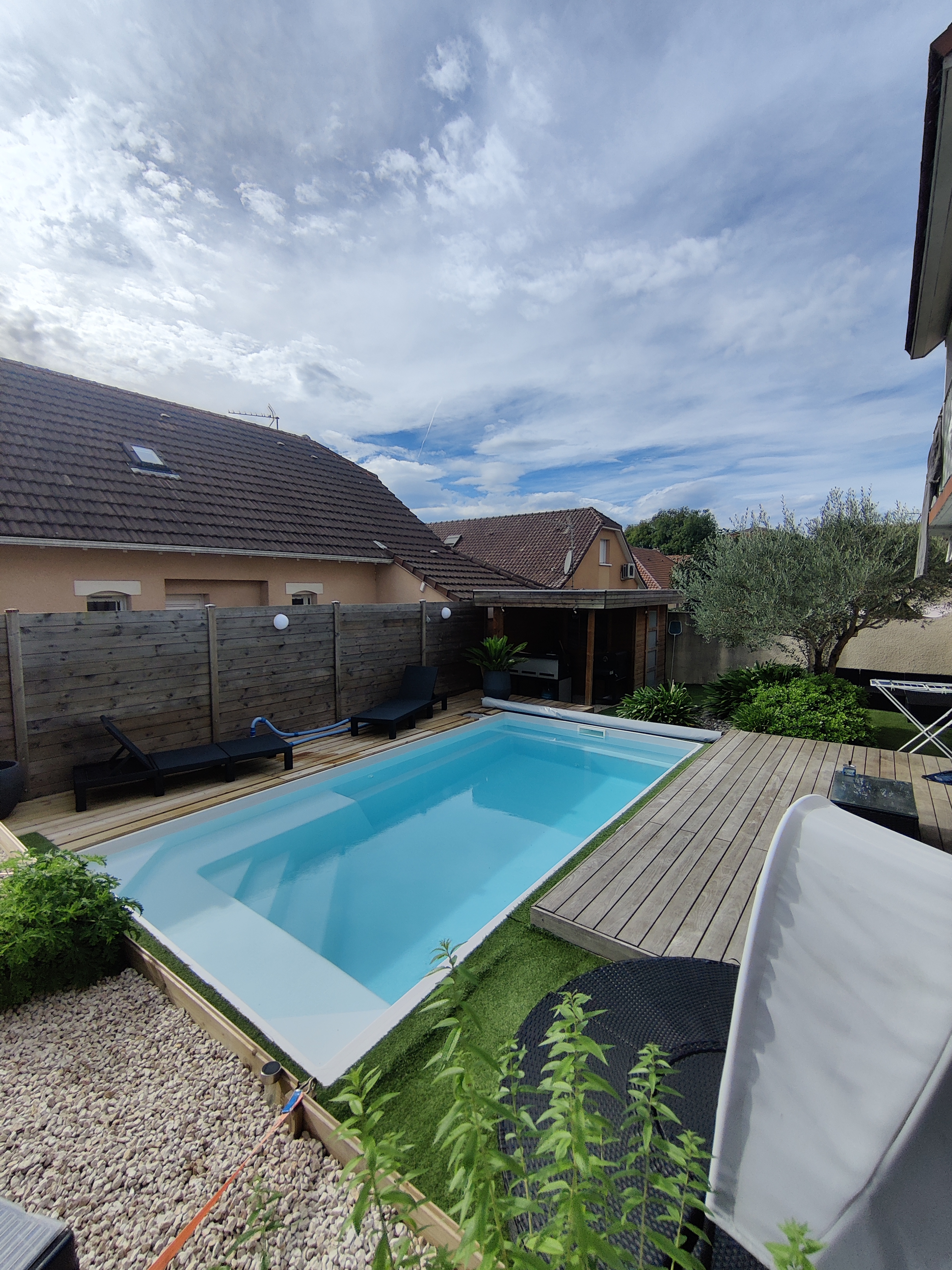 Installation piscine coque à Hagetmau